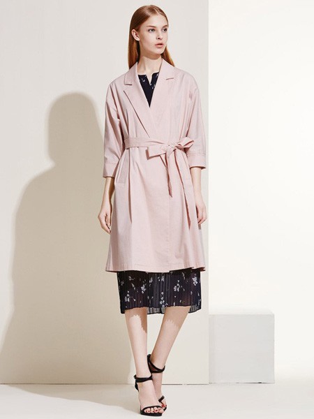 保暖又时尚的风衣你值得拥有!