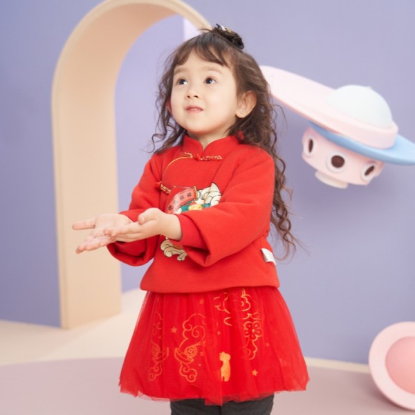 点点鹿新年祝福来啦 陪你个花漾暖年