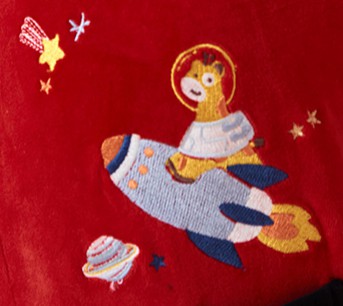 点点鹿新年祝福来啦 陪你个花漾暖年