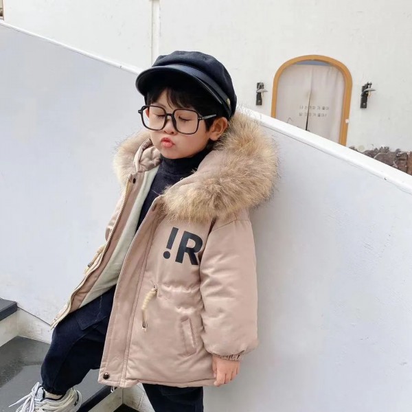 孩子穿什么衣服好看又时尚 佰宝糖童装等您选购