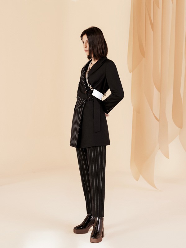 冬季的气质担当 这件单品你值得拥有