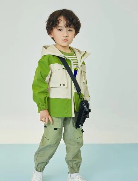 PetitAvril贝甜时尚单品 带给你色彩斑斓的童年