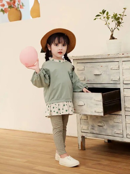 春游大作战 穿上轻盈舒适的衣服 畅游春天吧!