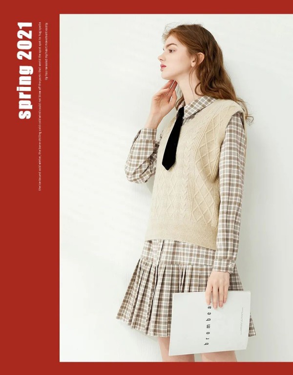 好看的衣服品牌推荐 蓝色倾情新年创意装