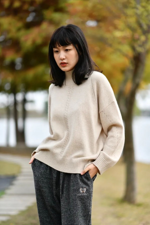 羊绒衫什么牌子好 羊绒衫怎么搭配时尚