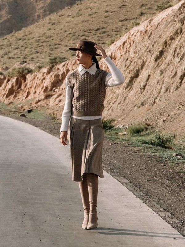 时尚博主都在穿的经典大地色系穿搭,优雅显气质!