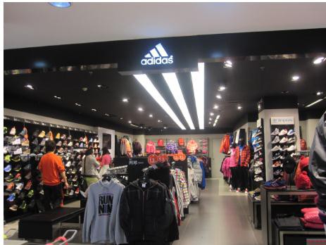 阿迪达斯宣布:将回收任何品牌的二手商品