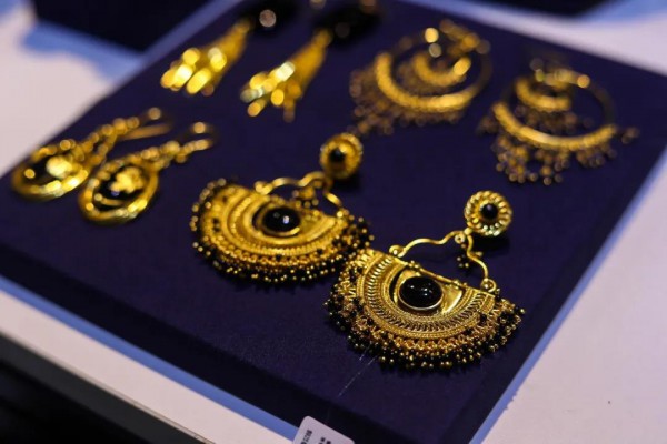 流行配饰&箱包鞋履 | 有品,有范儿,有担当