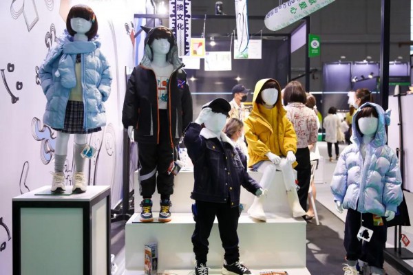 最美女装&烂漫童装 | 无惧年龄 彰显个性