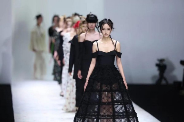 VEECO ZHAO 2022春夏新品发布