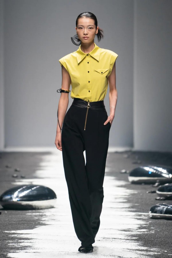 REINEREN品牌2022春夏系列新品发布