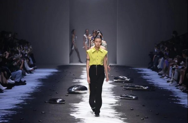 REINEREN品牌2022春夏系列新品发布