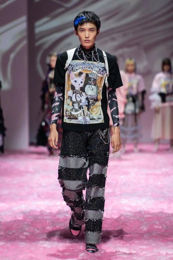 BRONZE LUCIA 2022春夏新品发布