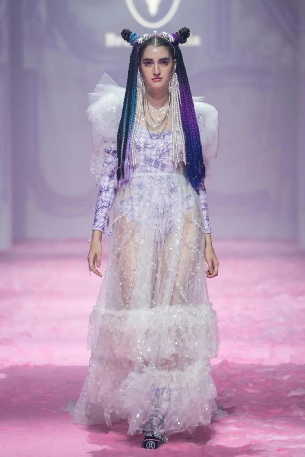 BRONZE LUCIA 2022春夏新品发布