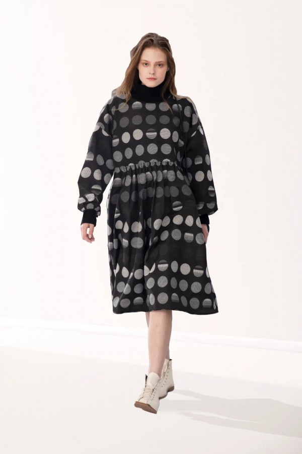 ZAIN形上|光影渐变波点 / 用褶裥幻化出雅致禅意