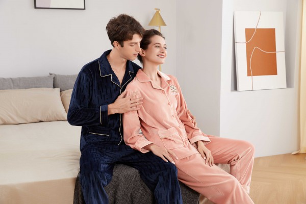 闺秘:一个“00”后内衣加盟品牌,深受年轻投资者喜欢