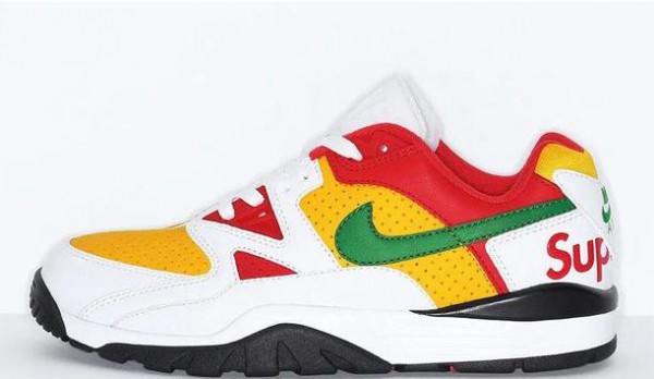 Supreme x Nike全新联乘鞋款发售