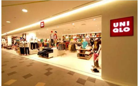 优衣库母公司日本迅销集团2021财年营利得到双增 老板已成为日本首富