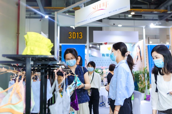 2021杭州时尚数字展专访:新怡内衣集团邱总