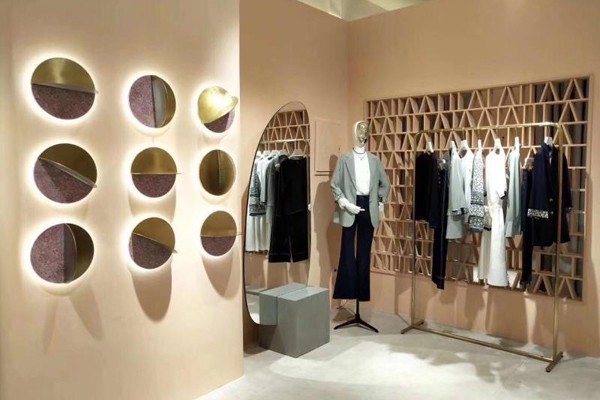 冬装要怎么陈列?服装店冬天的陈列技巧