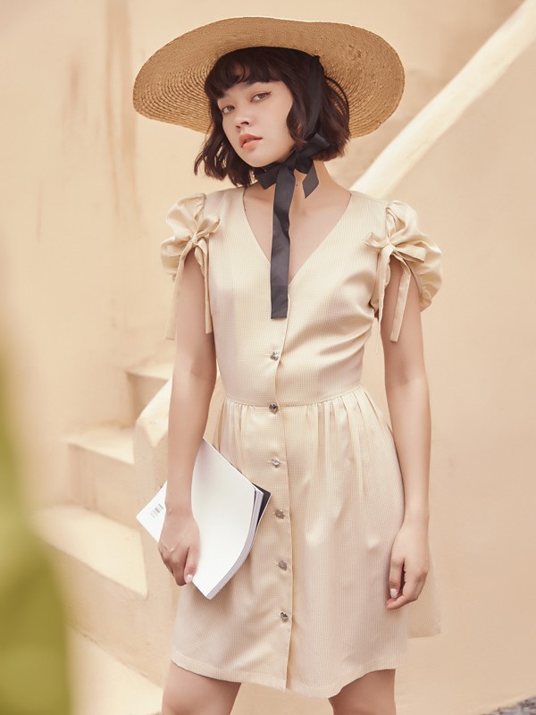 冬天女装如何陈列 女装店侧挂与正挂陈列大法值得收藏