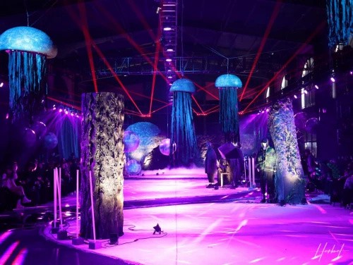 HERBEL黑白WINTER SHOW《平行世界》圆满落幕