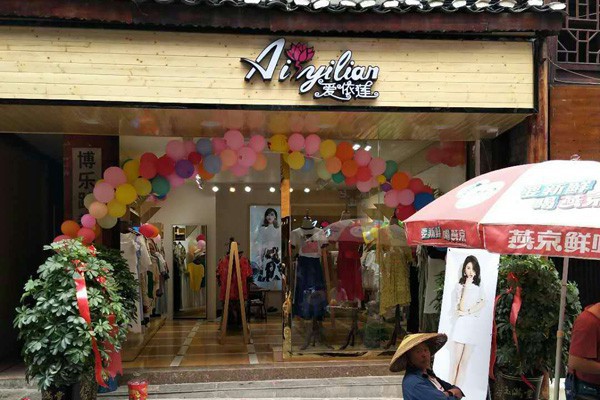 冬季的女装店铺陈列方向从哪几方面出发