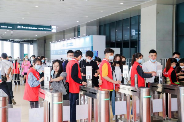 118603专业买家,2000家展商汇聚童博会,快来占据流量高地!