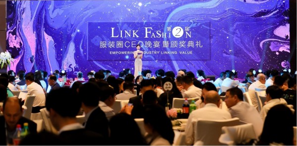 118603专业买家,2000家展商汇聚童博会,快来占据流量高地!