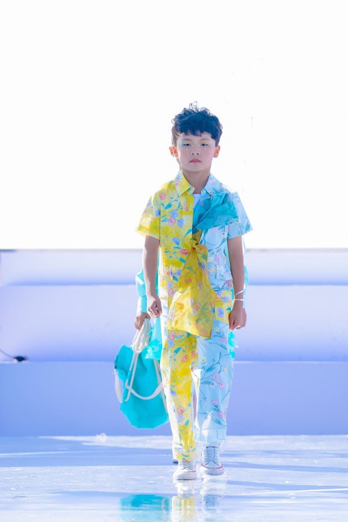 打造华丽儿童穿着体验 MINIMONO童装现身天使大秀