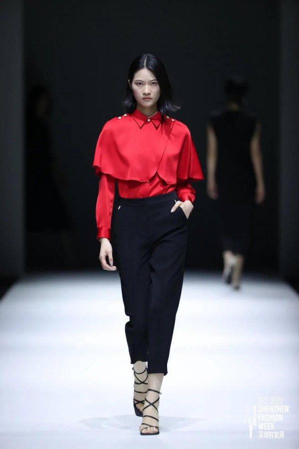 EITIE爱特爱VS VIMAGE 纬漫纪联合走秀登陆深圳时装周