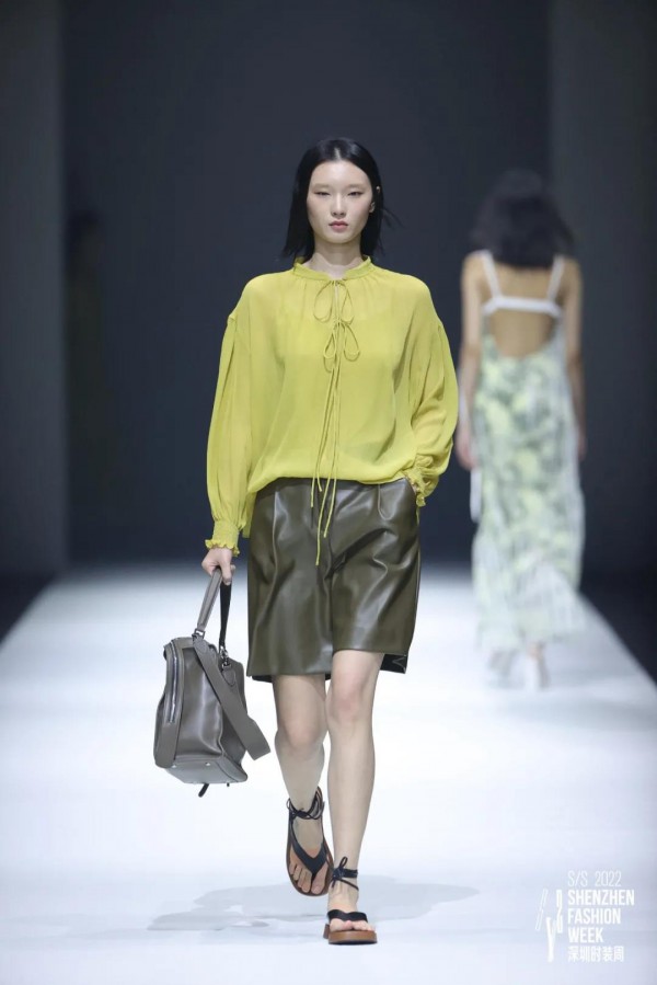 EITIE爱特爱VS VIMAGE 纬漫纪联合走秀登陆深圳时装周