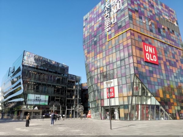 太古里扩张,优衣库,迪桑特等品牌集中亮相