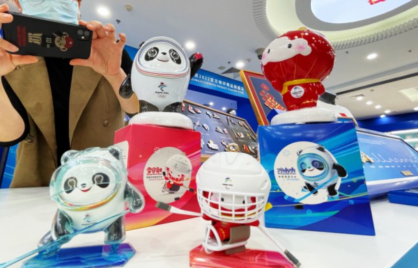 “假冒冬奥羽绒服” “盗版冬奥特许玩具” 国家将严厉打击冬奥侵权行为!