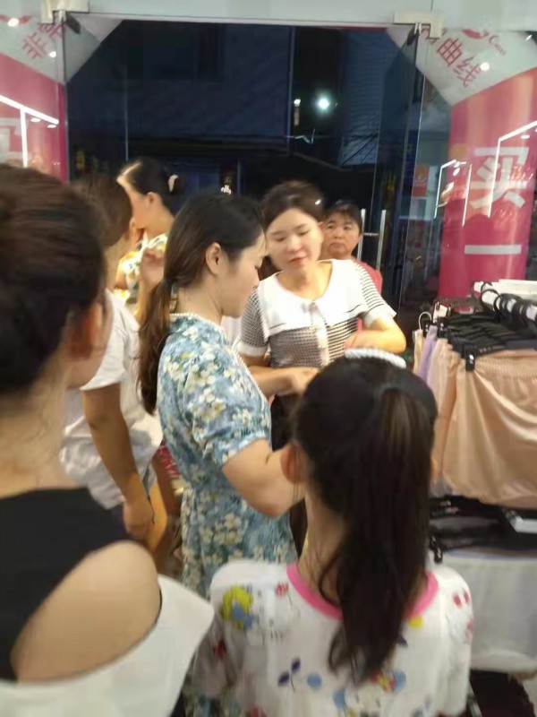 十月开业喜讯!热烈祝贺非常曲线梅州店开业大吉,生意兴隆!