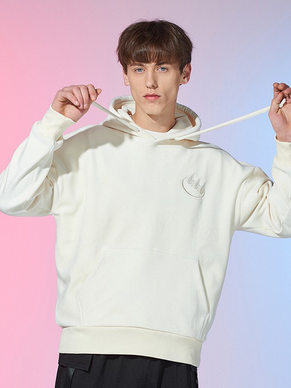 男子捧花向女公交司机告白被婉拒  告白这样穿成功率加倍