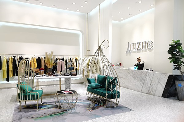 女装店陈列装修禁区  女装店陈列千万不要放这些,超显土气!