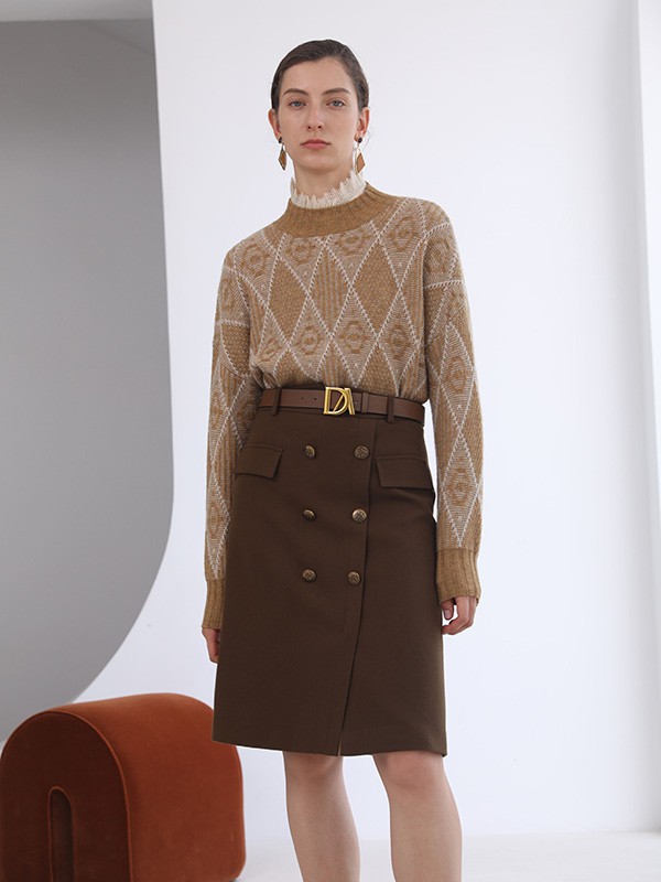 女生秋冬轻熟风这样穿 减龄显瘦还时髦