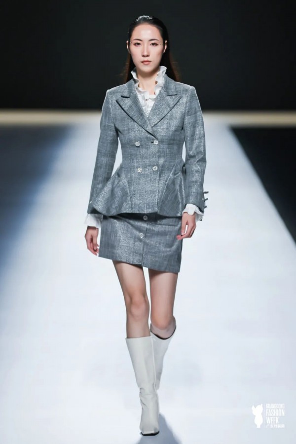 ANOTHER ONE 《半糖主义》主题大秀”亮相2021广东时装周-秋季