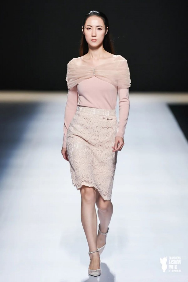 ANOTHER ONE 《半糖主义》主题大秀”亮相2021广东时装周-秋季