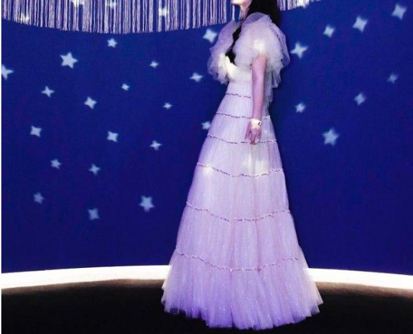 伯爵举办高级珠宝晚宴 胡歌余晚晚共享非凡之光