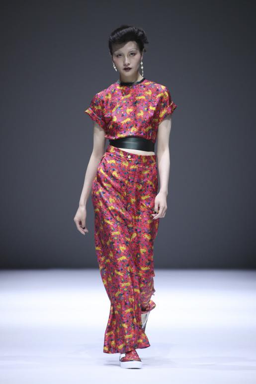 中国设计师品牌MS.MiaoYan深圳时装周推出首秀