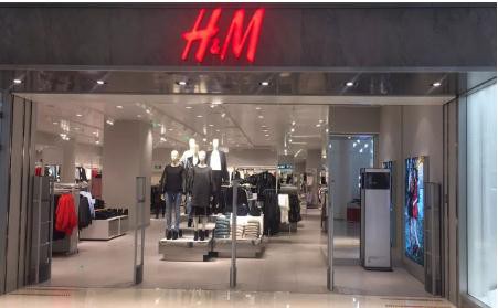 Lady Gaga出镜英意两版《VOGUE》封面；爱马仕市值突破1500亿欧元