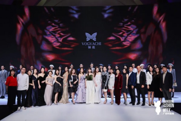 2021广东时装周-秋季秀场直击:VOGVACHI婳池