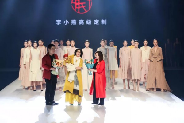 2021广东时装周-秋季秀场直击:李小燕高级定制