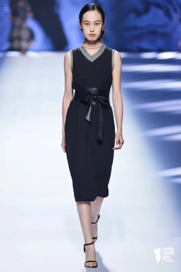 2021广东时装周-秋季秀场直击:李小燕高级定制