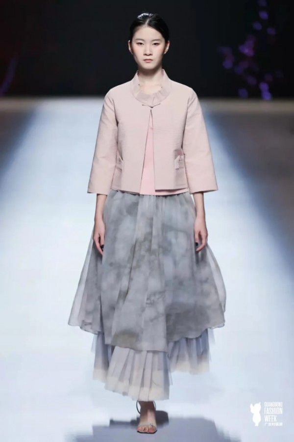 2021广东时装周-秋季秀场直击:李小燕高级定制