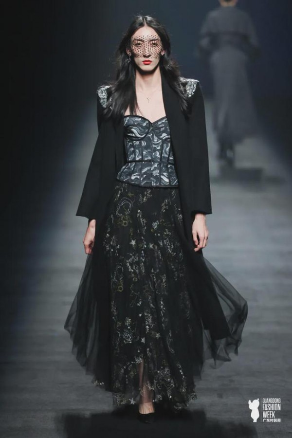 广东时装周再迎新锐时尚品牌 【NUI CHOICE女哲】大秀成功举办