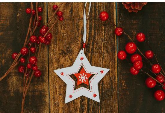 国内要闻:太平鸟双11战报2分钟破亿；森马前三季度净赚逾9亿