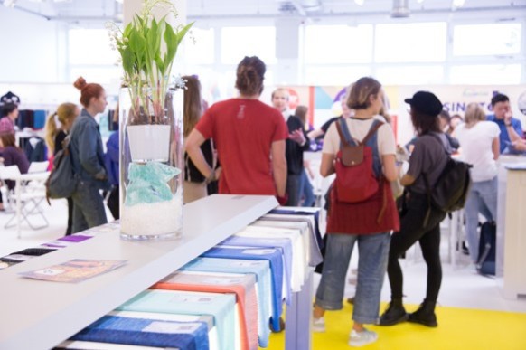 汇聚国际潮流 展现硬核实力——上海国际功能性纺织品展览会点亮新未来